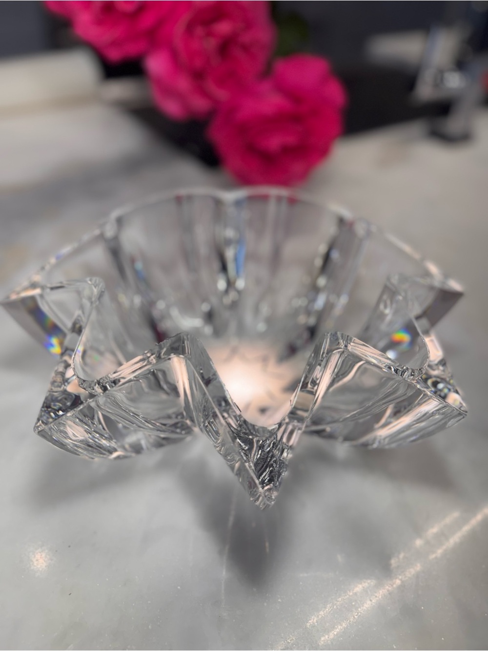 Large Heavy Crystal Starburst Centerpiece Bowl 12” Sculptural Art Glass